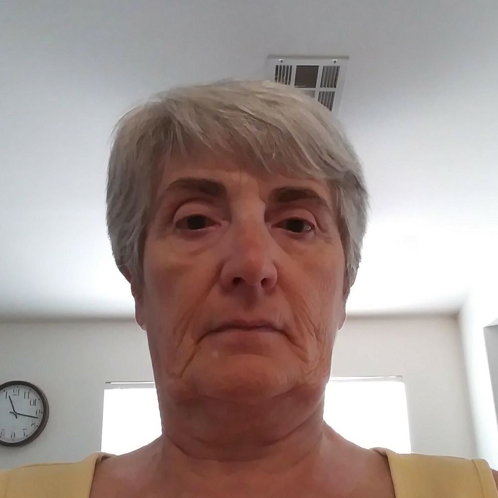 Meet your Posher, Janet